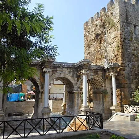 Adalya Port 4* Antalya